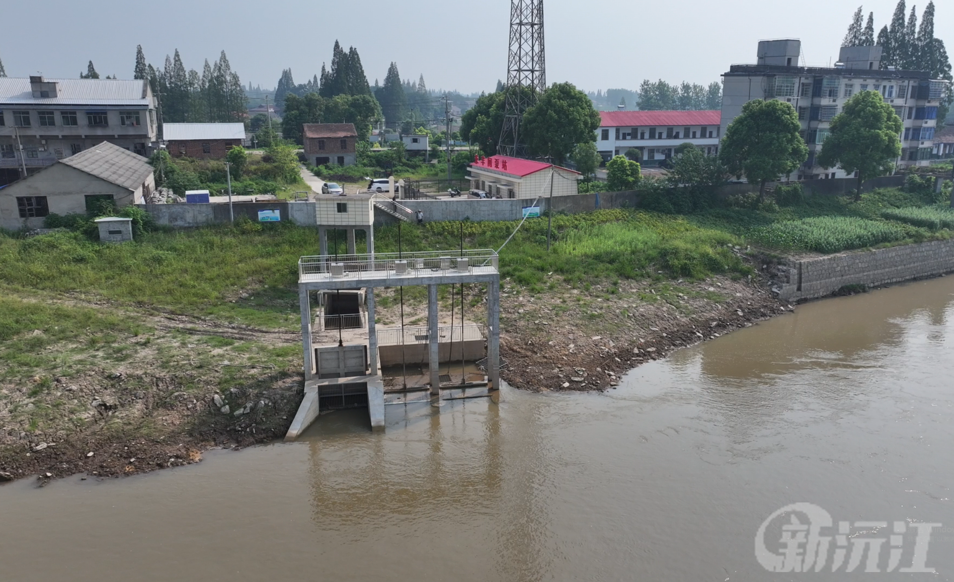 湖南沅江:以水調(diào)溫 新建水利項(xiàng)目為晚稻“消暑”