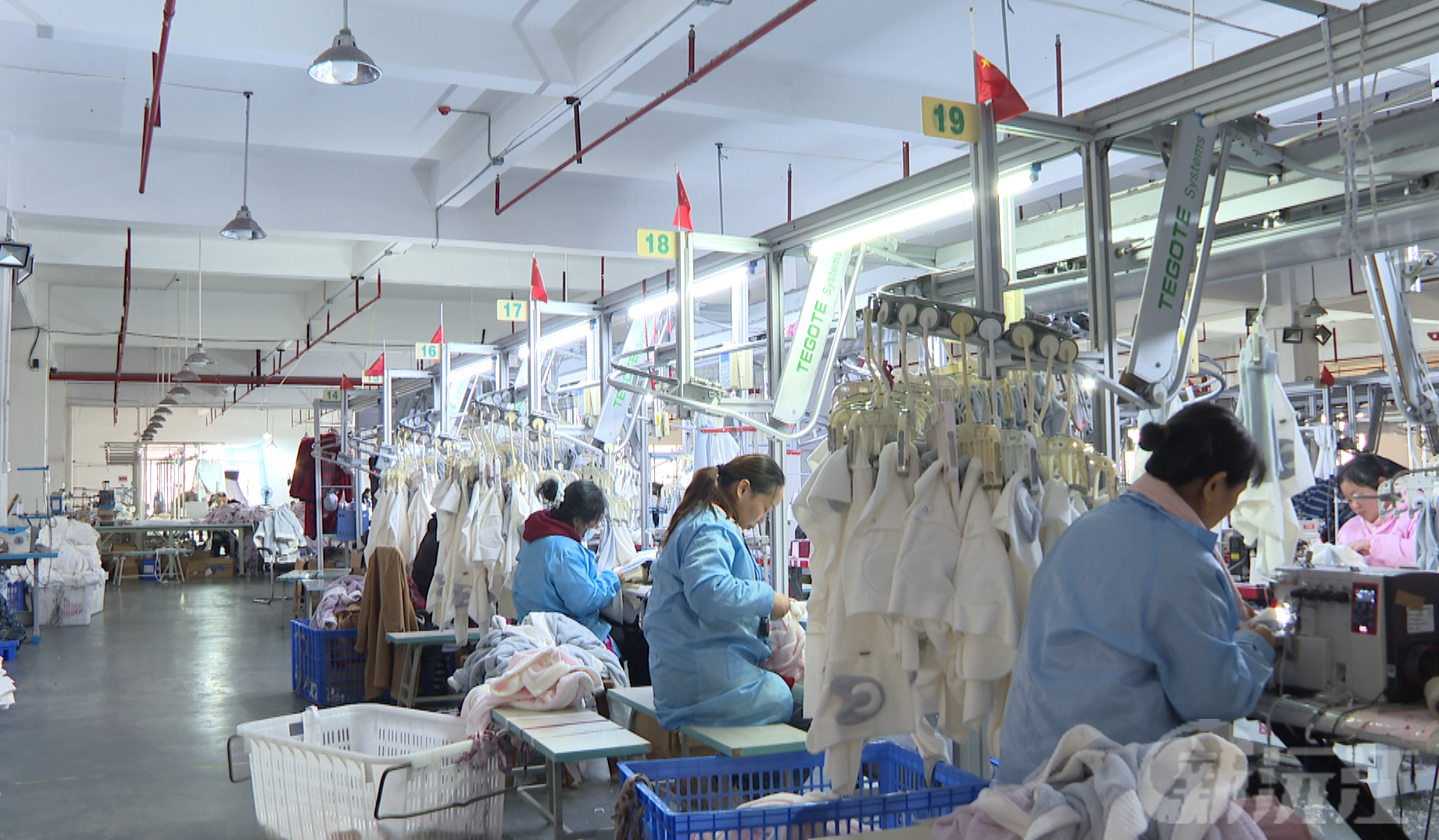 湖南曼妮科技产销两旺 计划2026年外贸产能增加三成