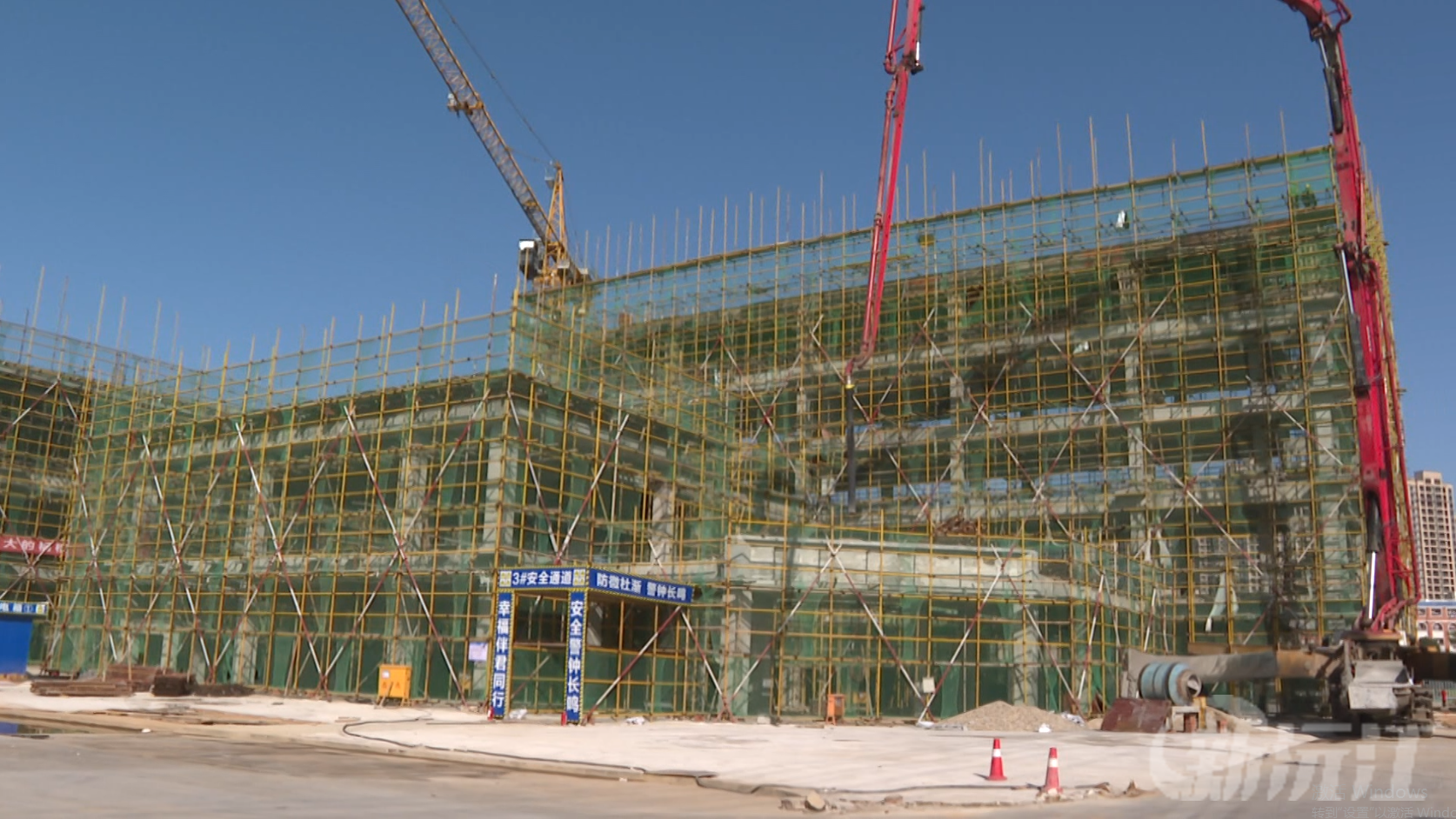 打造现代化皮具产业园  沅江长盈皮具新厂建设提速