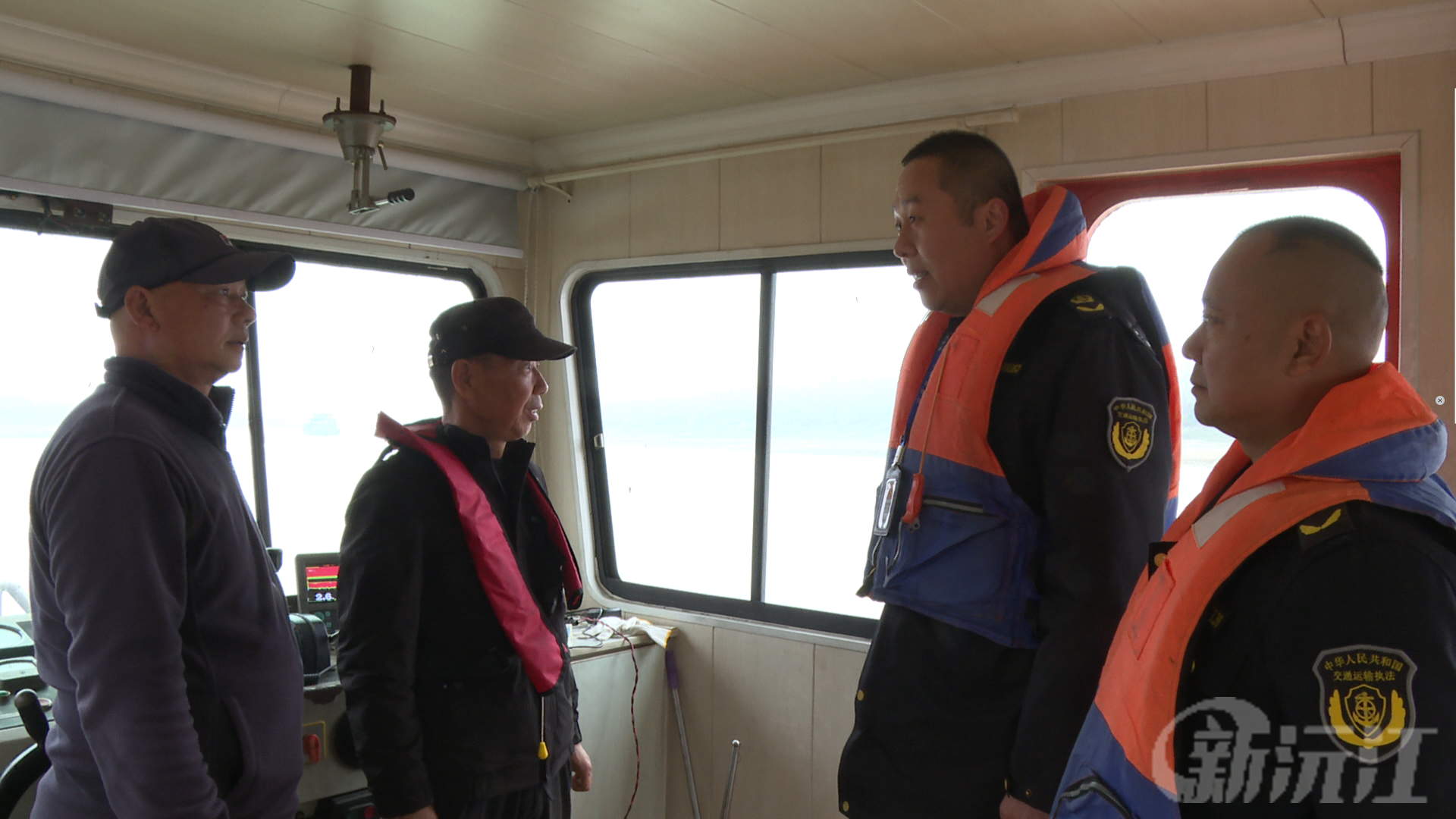 战枯保畅显担当 沅江市交通免费助航破解 “响水坎” 航段通行难题